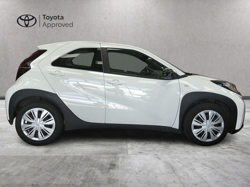 Toyota Aygo X 1.0B (72 CV) Active S-CVT