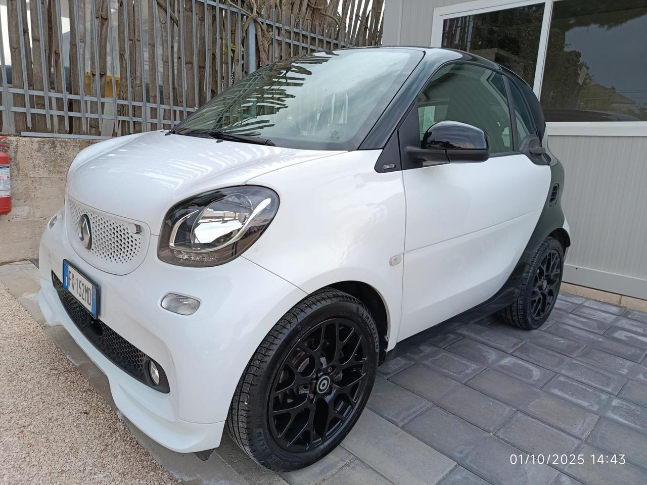 Smart ForTwo 70 1.0 twinamic BRABUS Style TETTO PANORAMICO