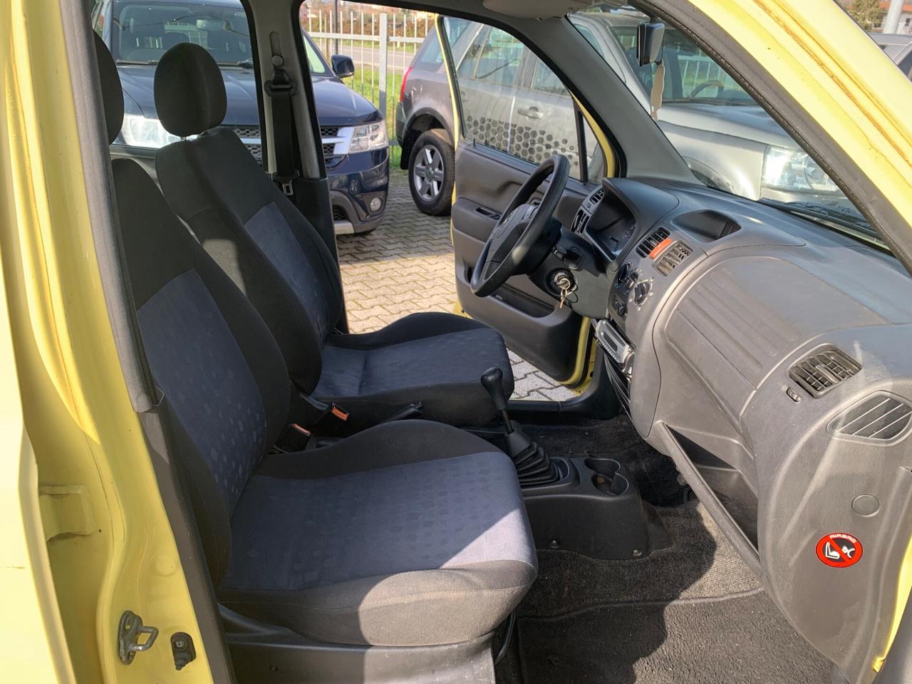 Opel Agila 1.0 12V Club con frizione nuova