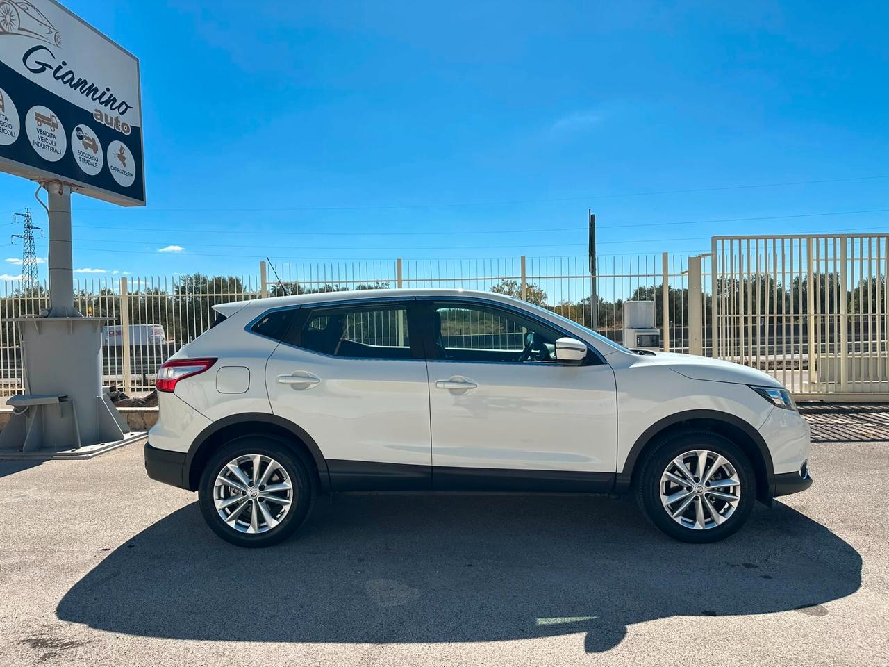 NISSAN QASHQASI 1.5 dCi Business
