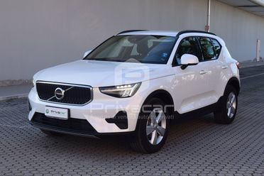 VOLVO XC40 T2 automatico Essential