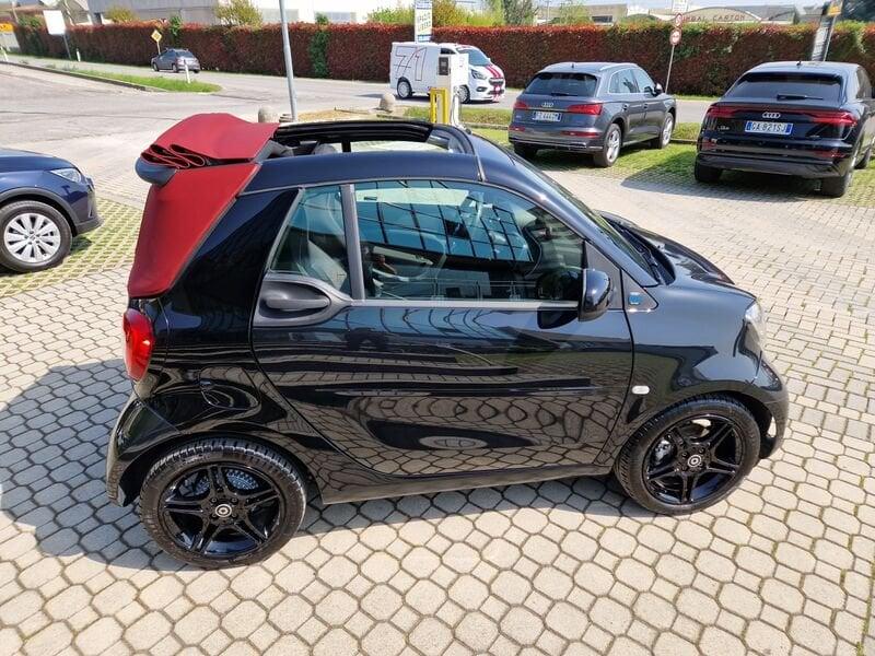 smart fortwo EQ cabrio Prime