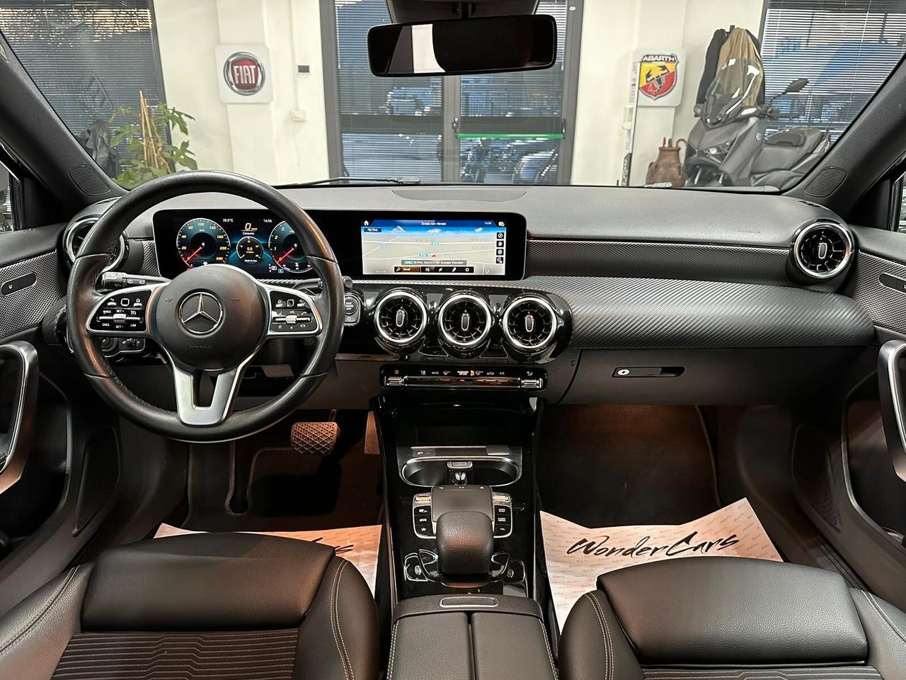 Mercedes-Benz Classe A 180 Business 2018 1.3 Benzina