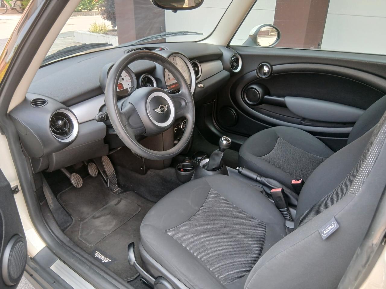 Mini Mini 1.6 16V One adatta per neo patentati