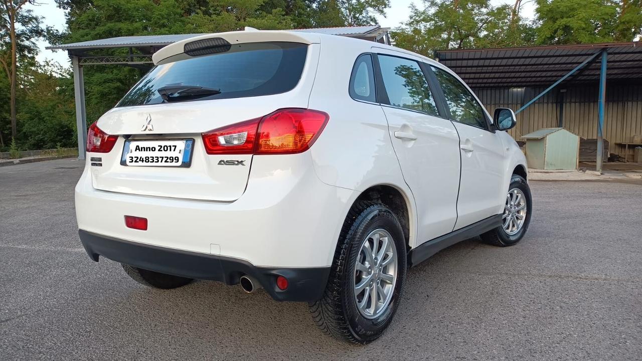Mitsubishi ASX 1.6 diesel 2017 navigatore e retrocamera