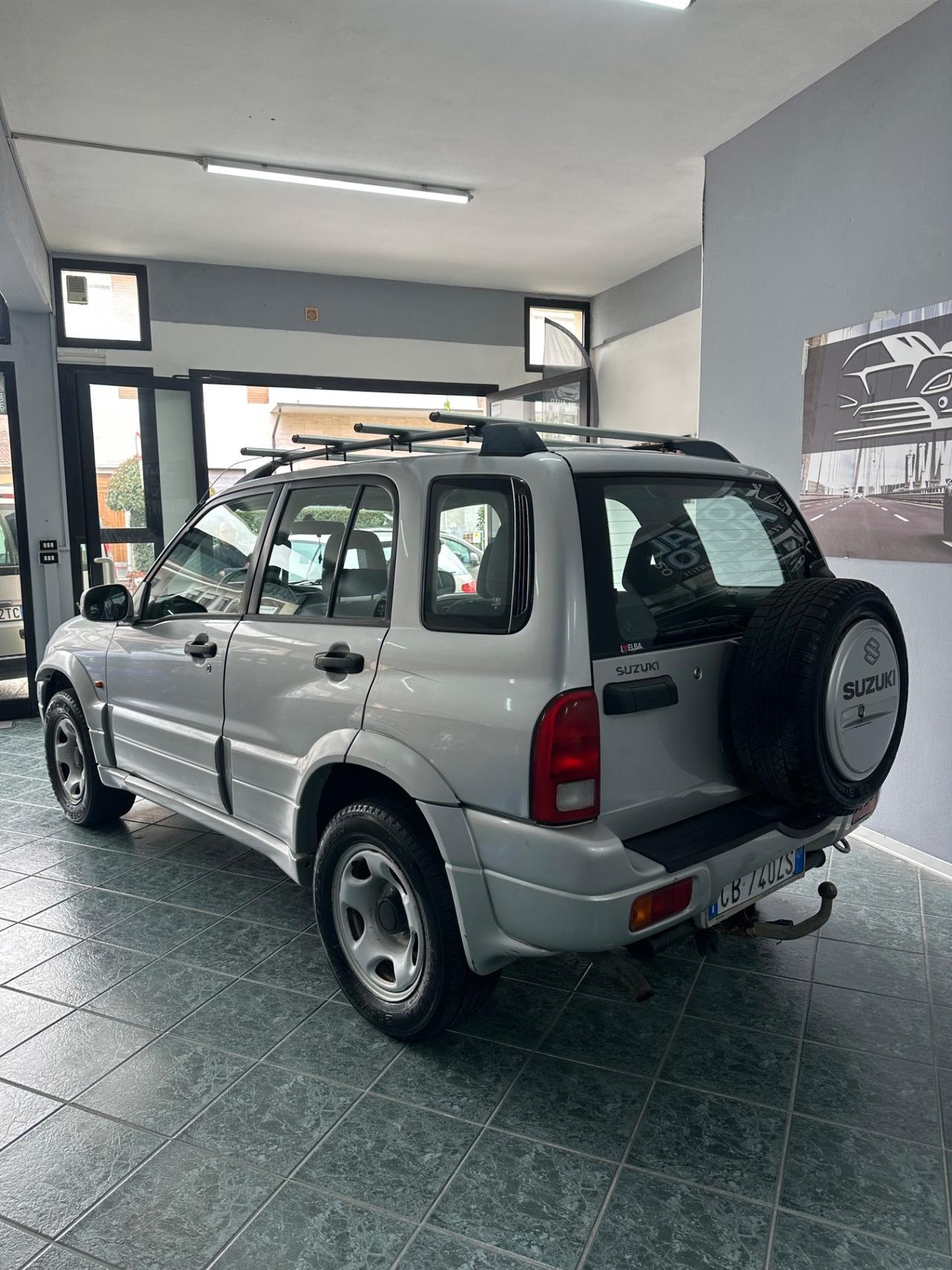 Suzuki Grand Vitara 2.0 TDI S.W. Autocarro