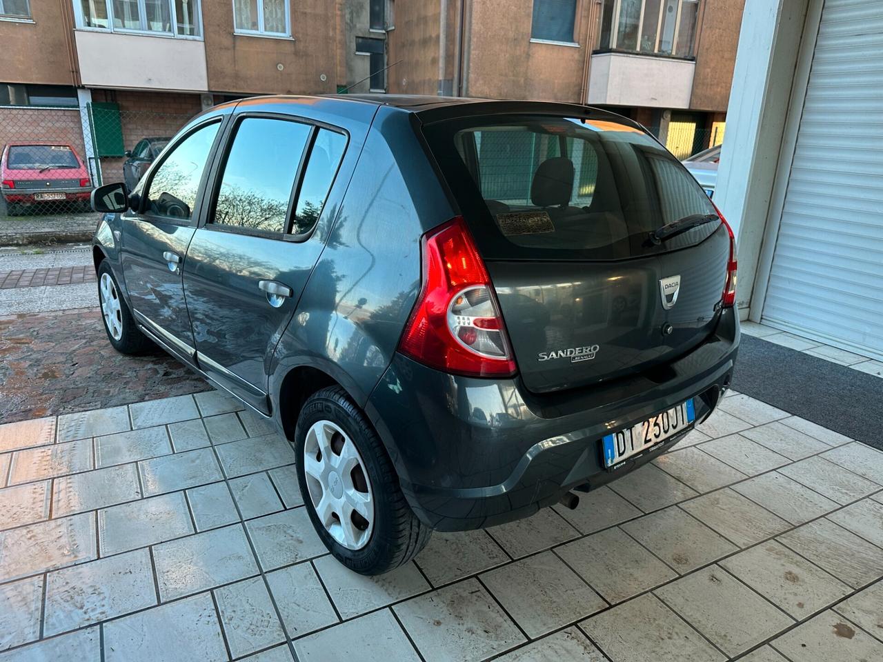 Dacia Sandero 1.4 GPL (12 RATE)
