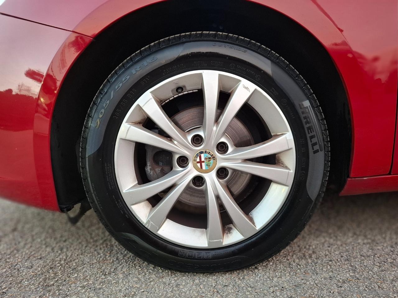 ALFA ROMEO Giulietta 1.6 JTDm-2 105 CV Distinctive