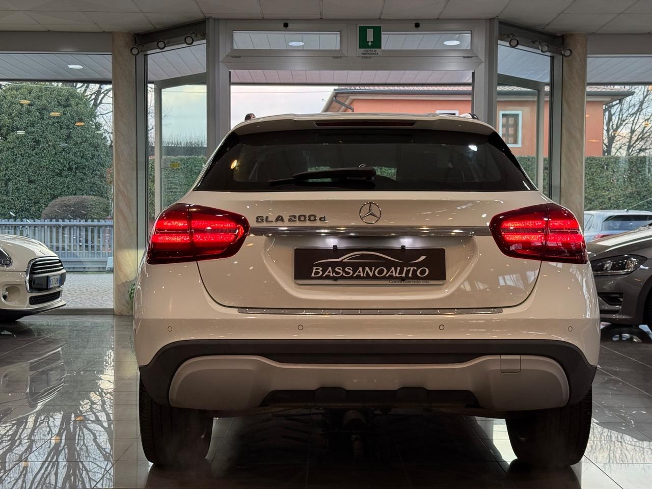 Mercedes-benz GLA 200 d Sport auto !!