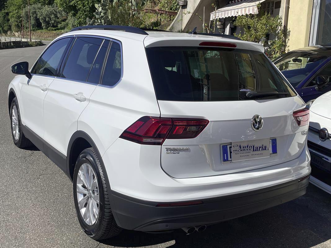 Volkswagen Tiguan 1.6 TDI SCR Style BlueMotion Technology Tetto Panoramico Apribile, solo km 37832