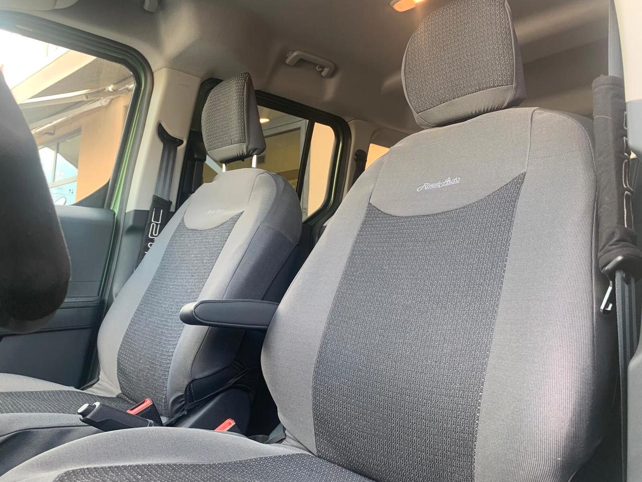 Ford Tourneo Courier 1.0 Active Unicop. 7 a garanzia