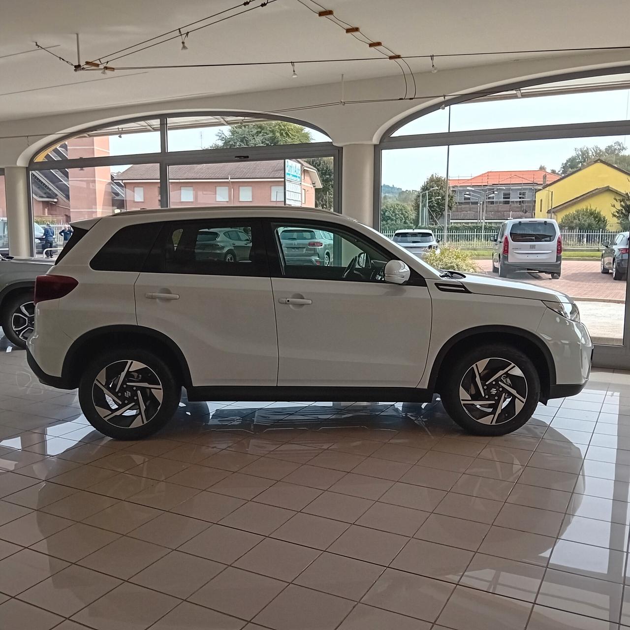 Suzuki Vitara 1.4 Hybrid 4WD STAR VIEUX *SENZA VINCOLO DI FINANZIAMENTO*
