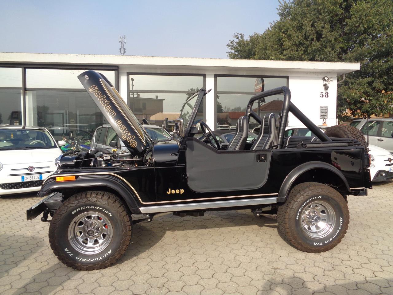 Jeep CJ-7 GOLDEN EAGLE (LAREDO)