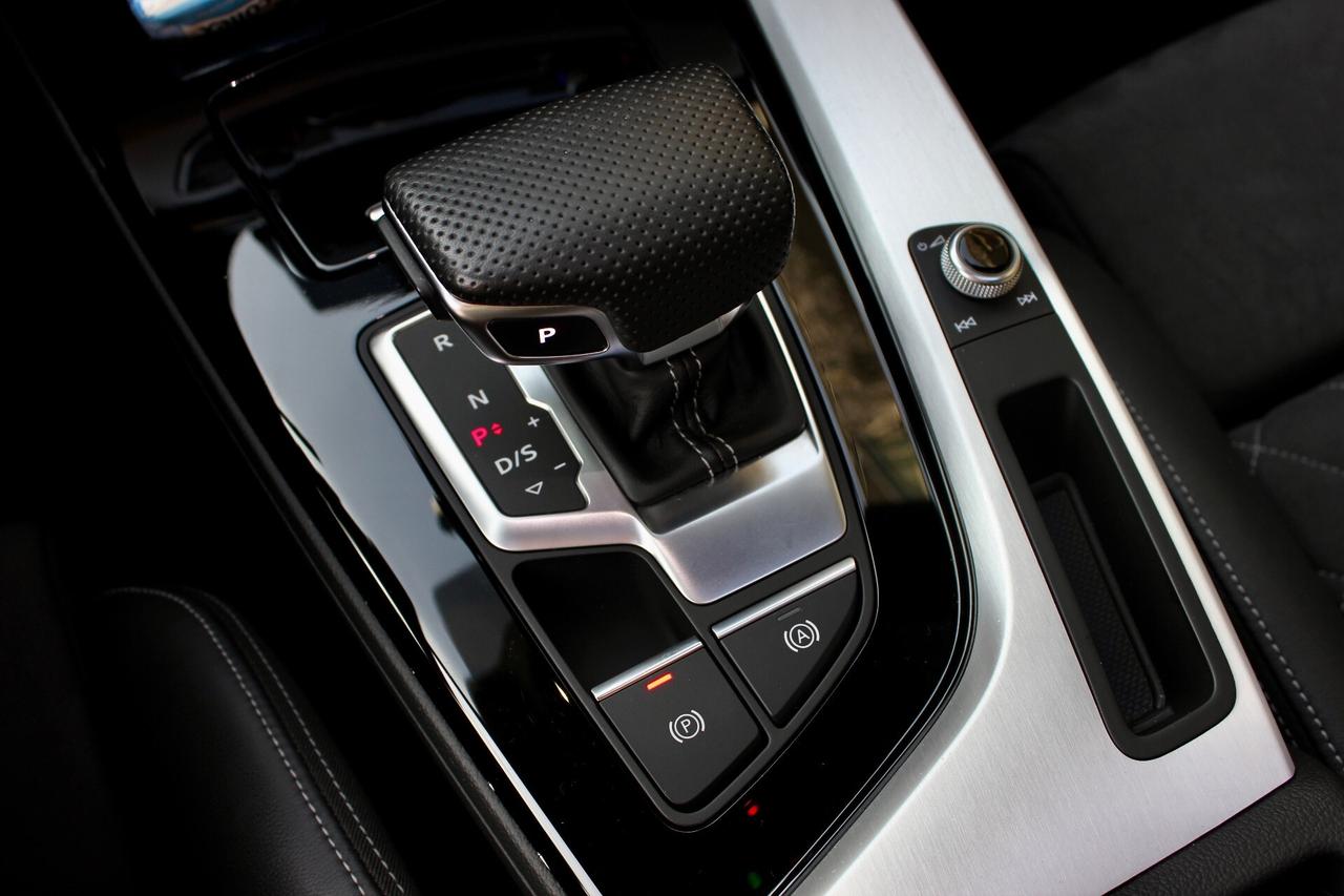 Audi A5 SPB 40 TDI MHEV QUATTRO S-tronic S-line Edition TETTO APRIBILE SEDILI MASSAGGIANTI