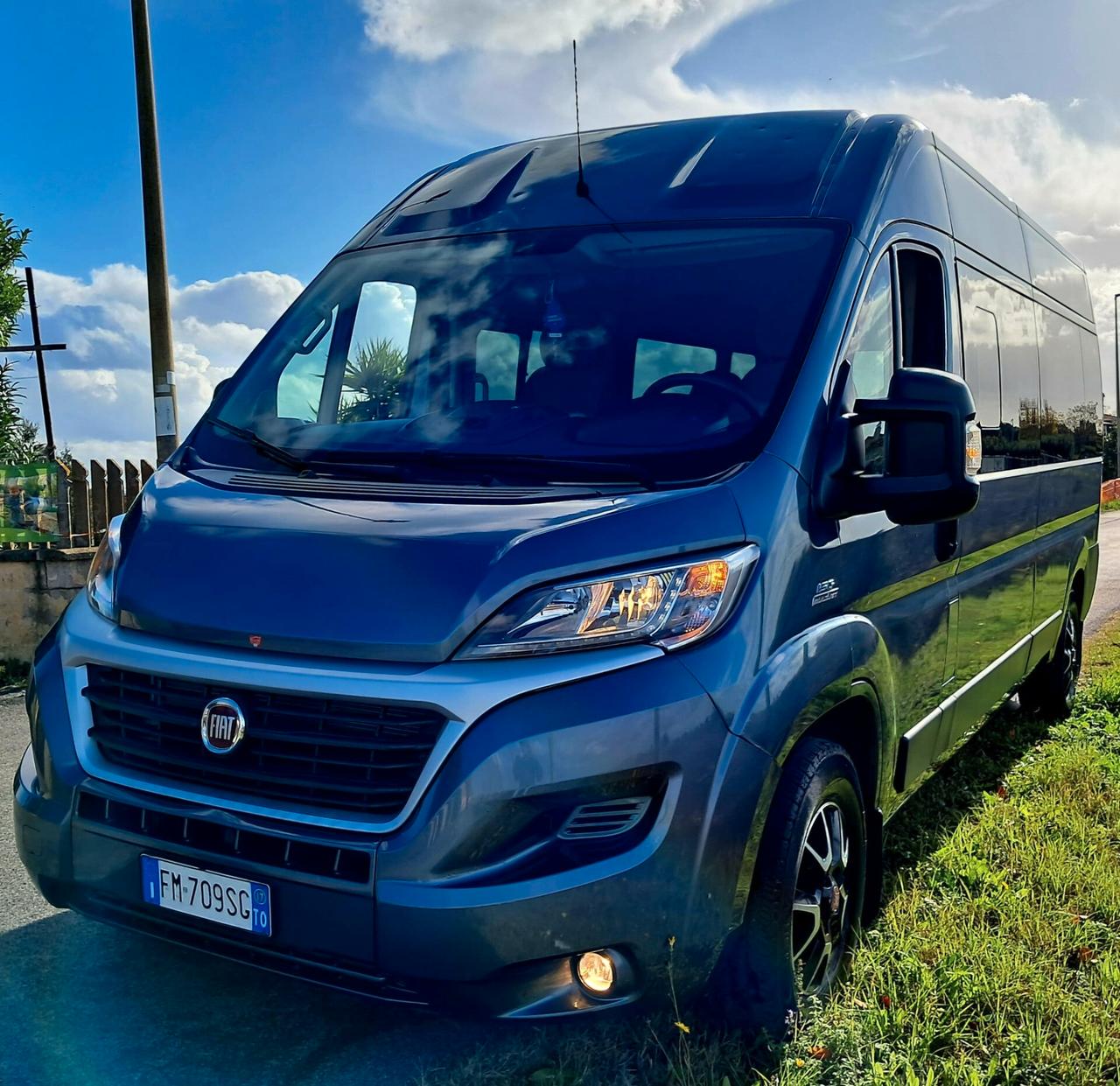 Fiat Ducato Maxi 9 POSTI TRASPORTO DISABILI 5 CARROZZINE PEDANA ELETTROIDRAULICA