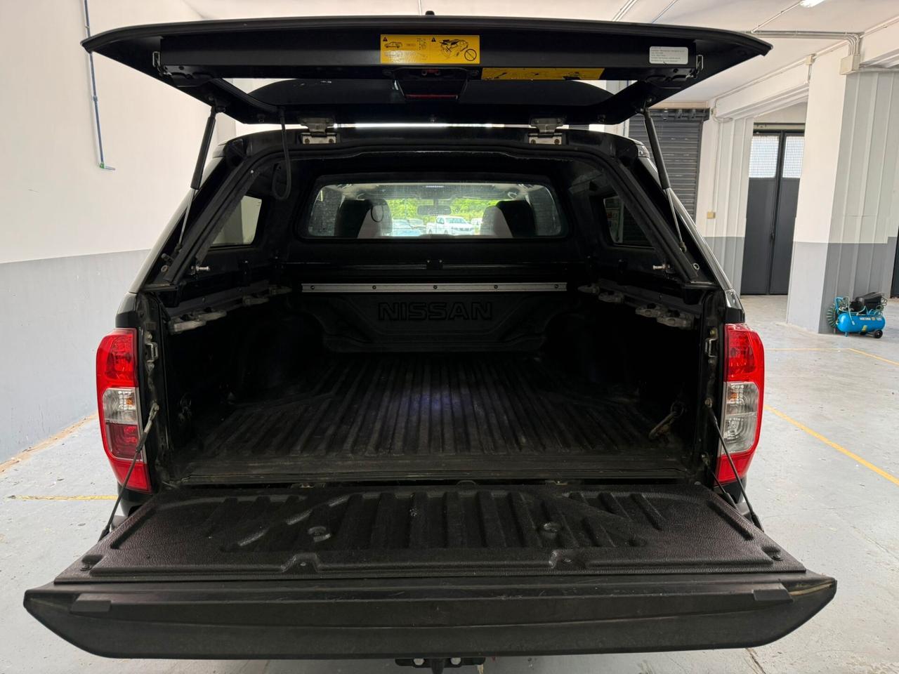 Nissan Navara 2.3 dCi 190 CV 7AT 4WD Double Cab N-Guard