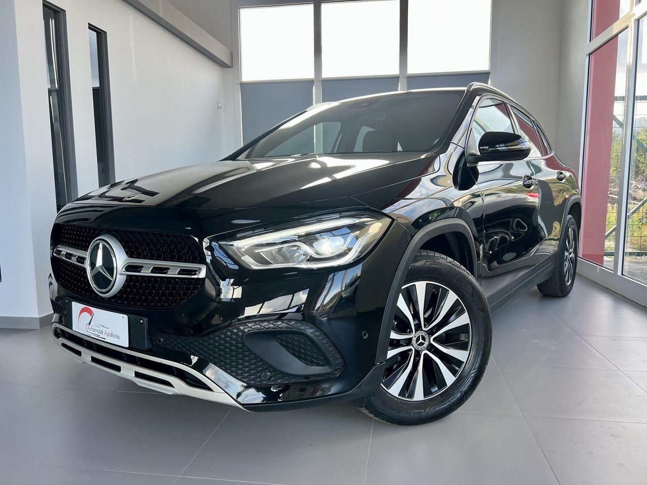 MERCEDES GLA 180d STYLE - 2021