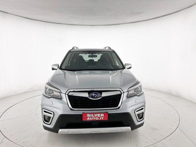 SUBARU Forester 2.0 e-Boxer MHEV CVT Lineartronic 4dventure