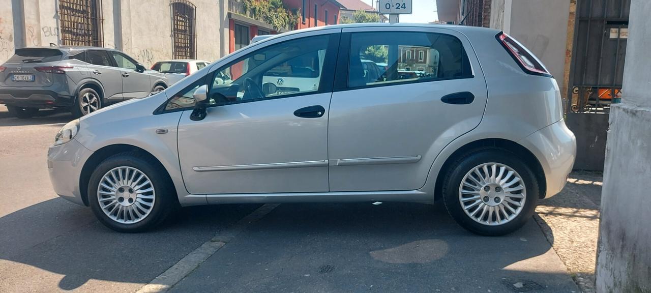 Fiat Punto 1200 BENZINA EURO 5