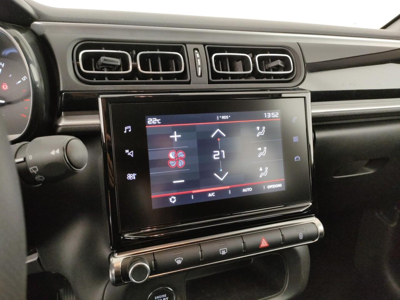 Citroen C3 1.2 puretech Shine s&s 83cv