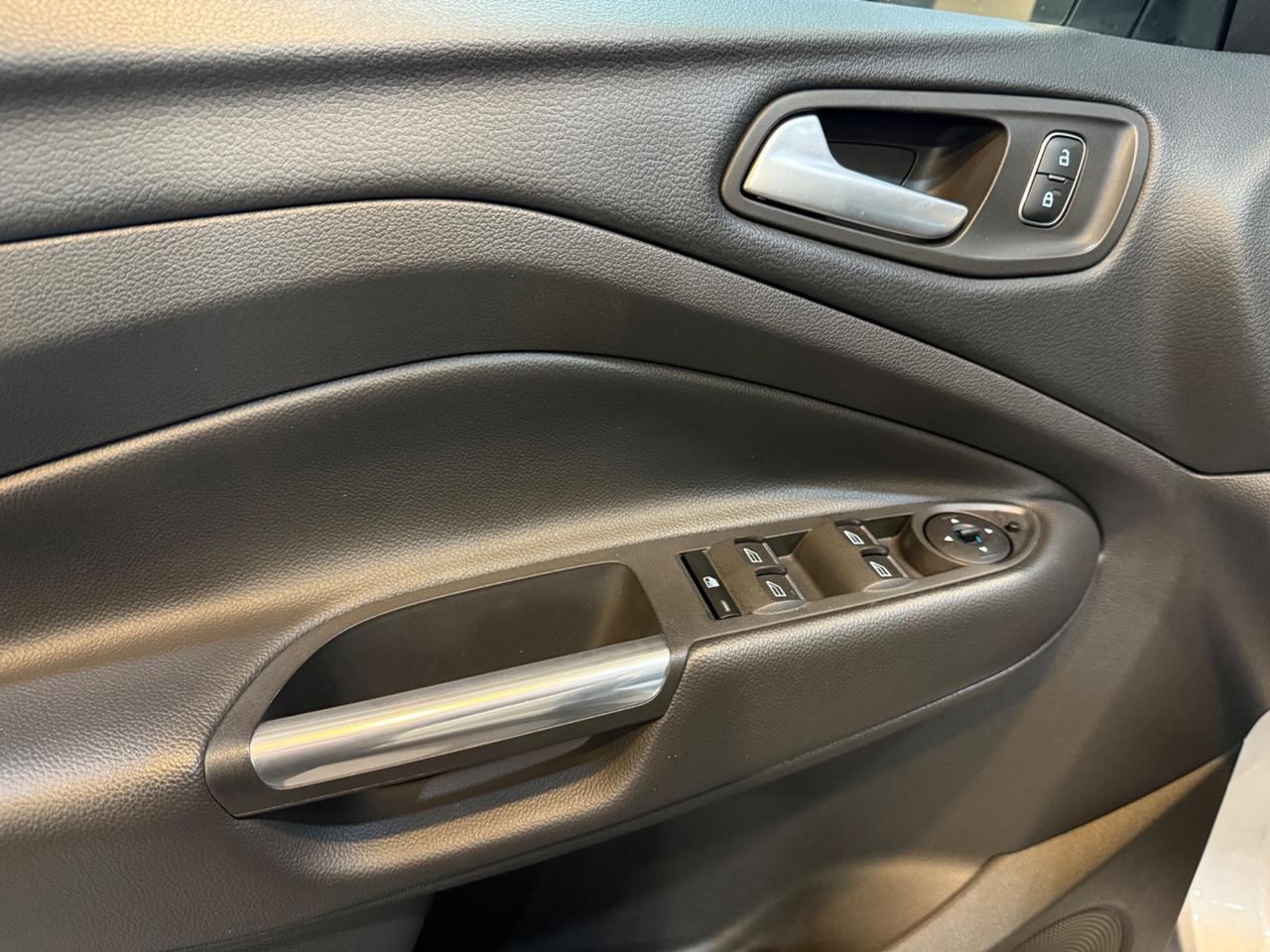 Ford Kuga 2.0 TDCI 120 CV S&S 2WD Business