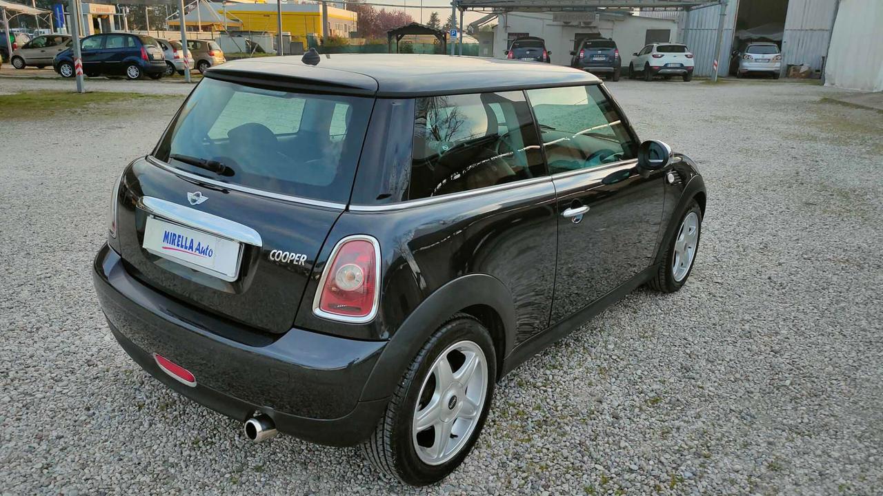 Mini 1.6 16V Cooper