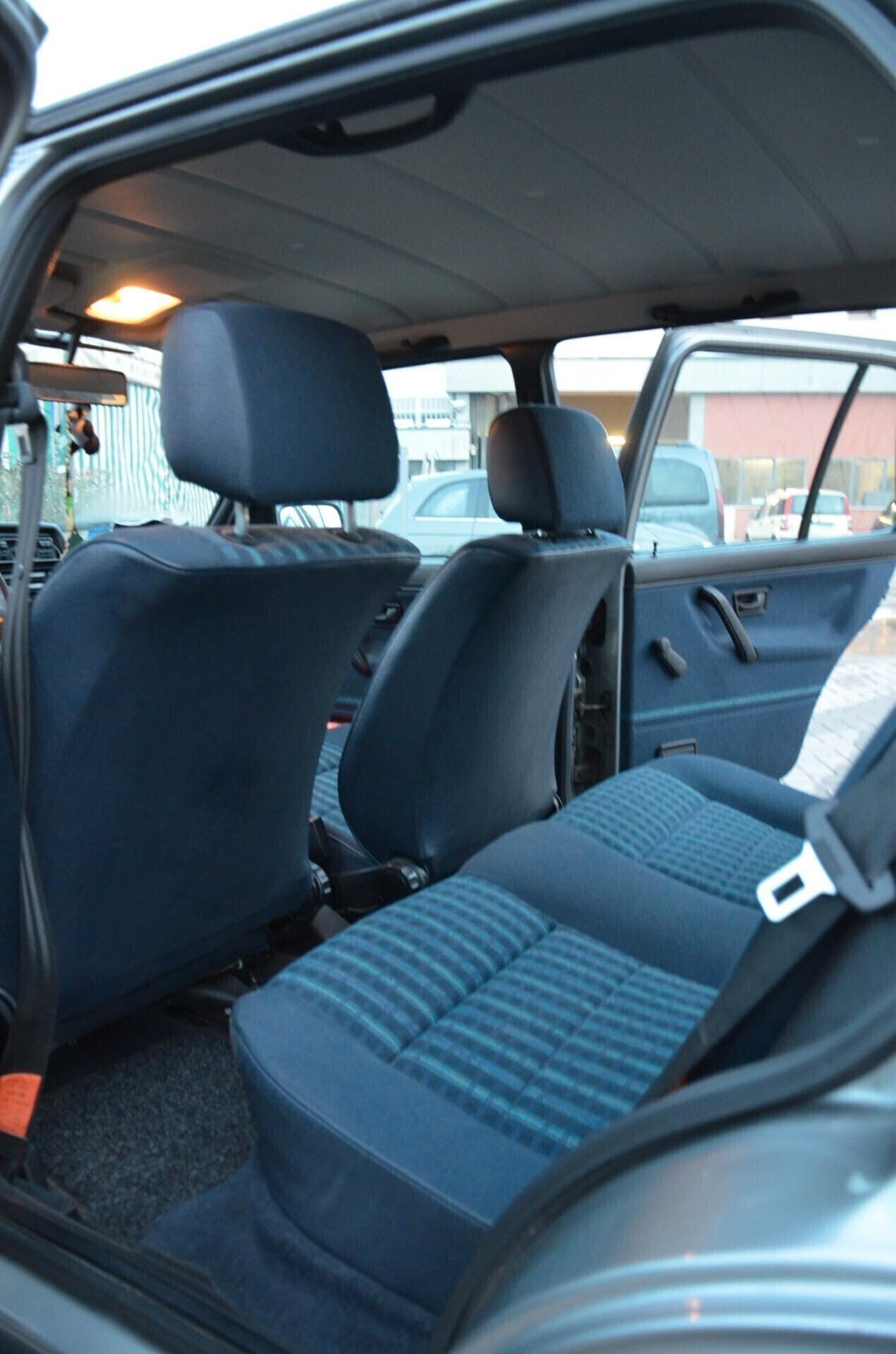 Volkswagen Golf 1600 5 porte Madison