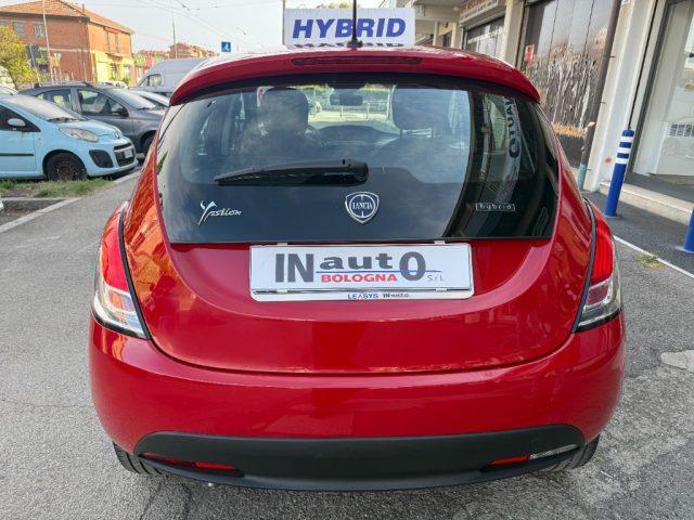 LANCIA Ypsilon 1.0 FireFly 5 porte S&S Hybrid Ecochic Silver