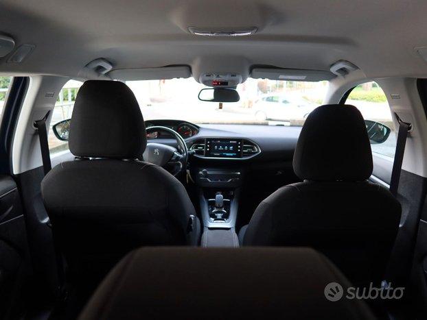 Peugeot 308 GT Line 2019 automatico 130cv