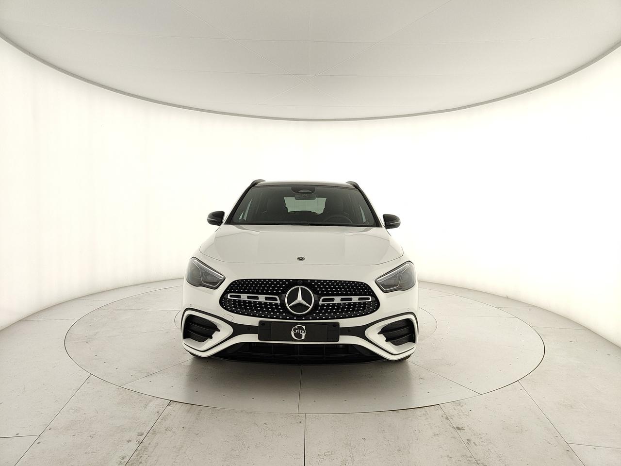 Mercedes-Benz GLA 200 d
