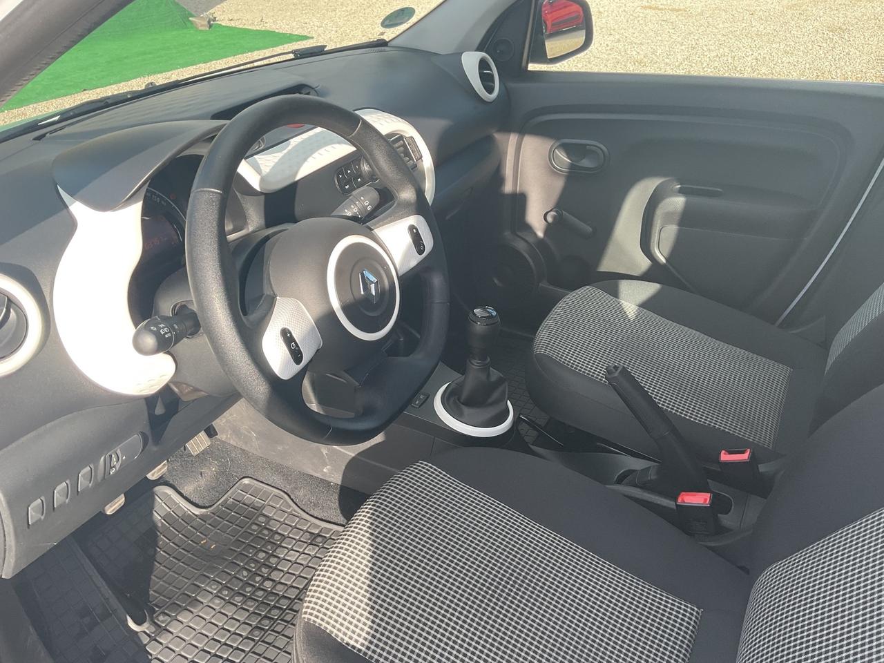 Renault Twingo SCe 65 CV Duel