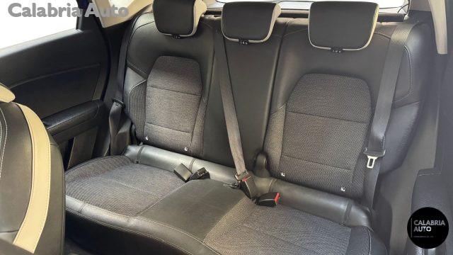 RENAULT Captur Full Hybrid E-Tech 145 CV Techno Fast Track