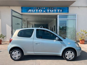 Toyota Yaris 1.0 3 porte Sol OK neopatentati