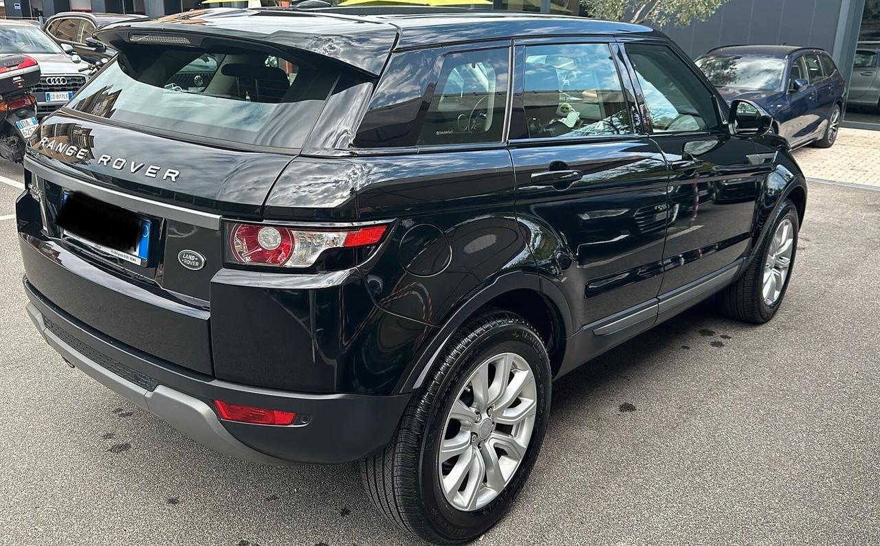 Land Rover Range Rover Evoque Range Rover Evoque 2.2 TD4 5p. Pure