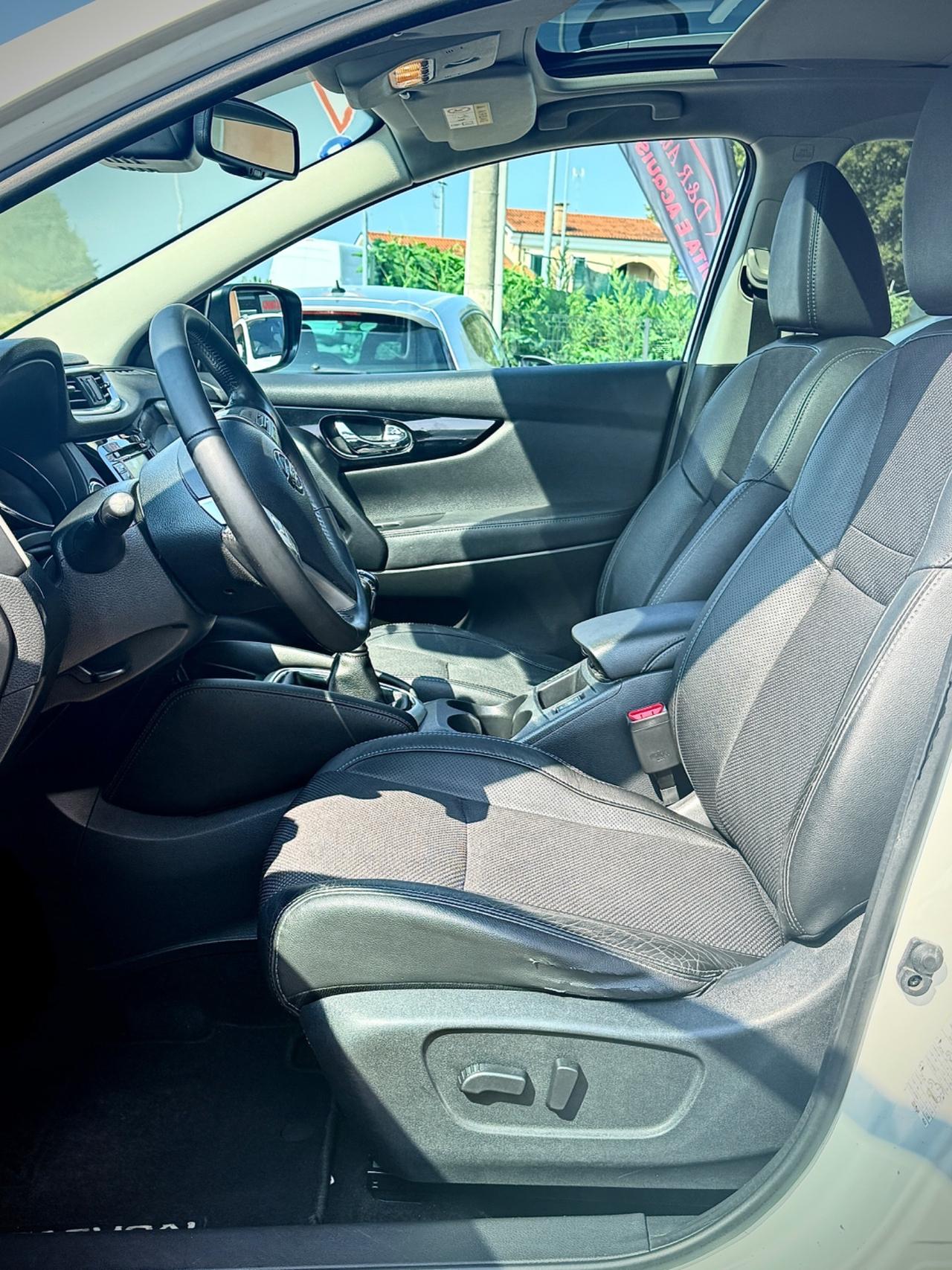 Nissan Qashqai 1.6 dCi 2WD Tekna