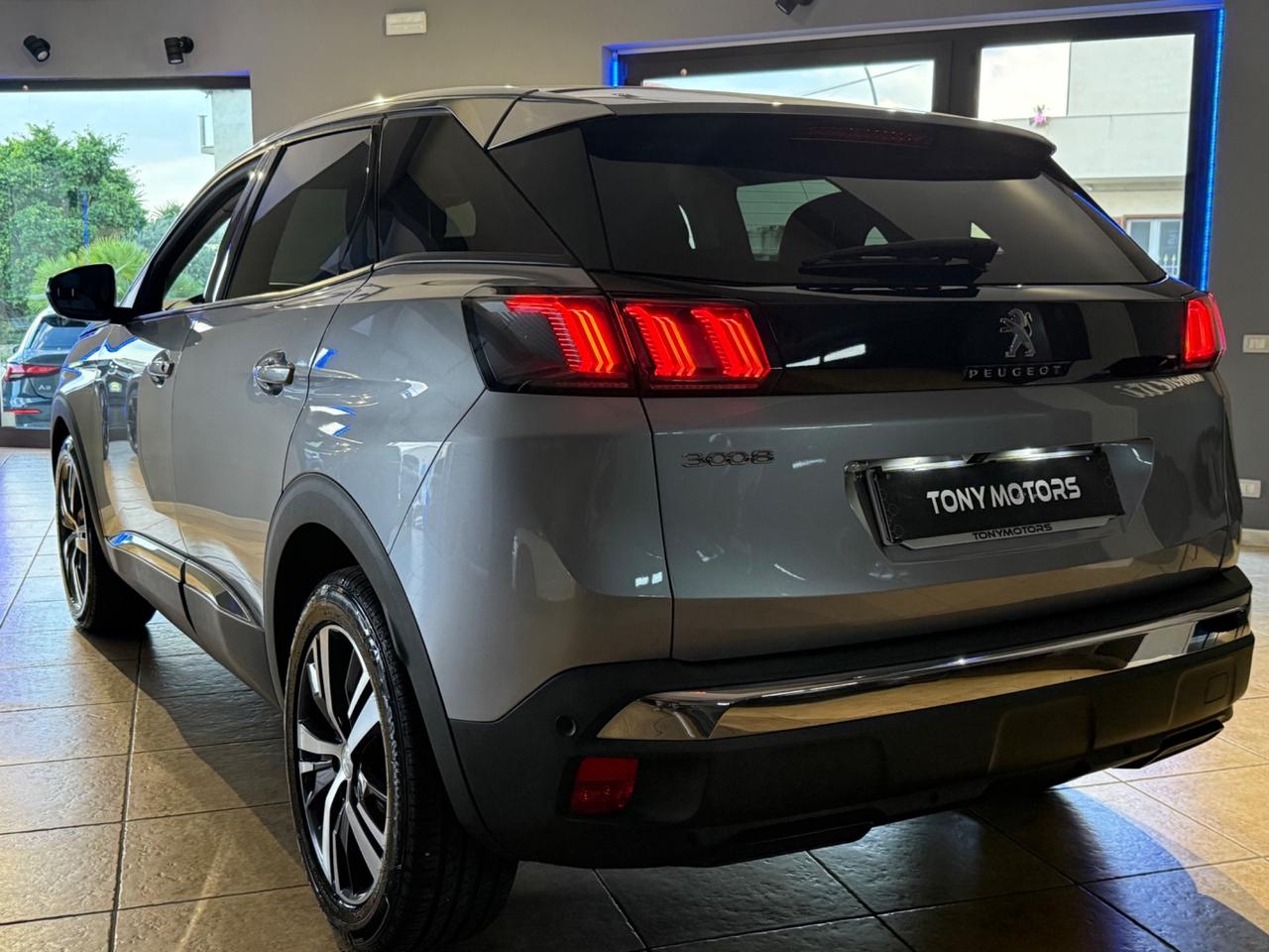 Peugeot 3008 BlueHDi 130 S&S EAT8 Allure