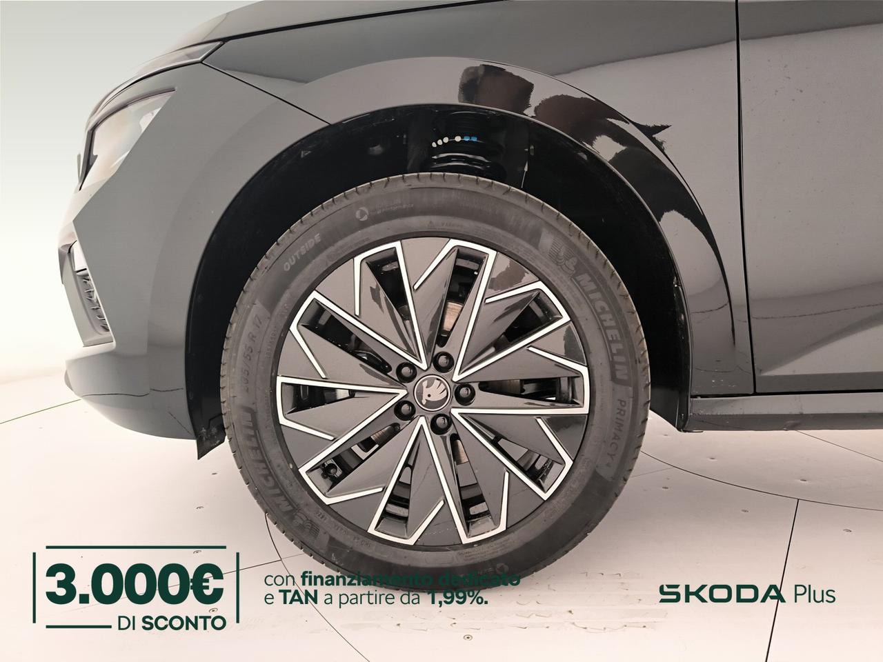 Skoda Kamiq 1.0 tsi black dots 115cv
