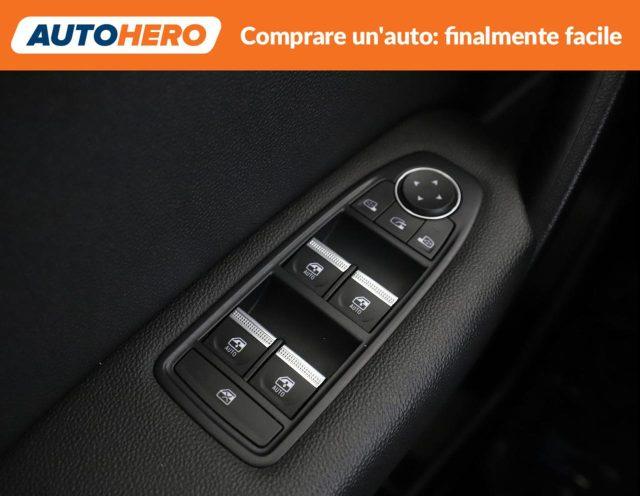 RENAULT Captur Plug-in Hybrid E-Tech 160 CV Intens