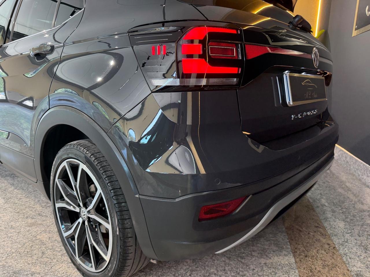 Volkswagen T-Cross FULL OPTIONAL *UNICO PROPRIETARIO