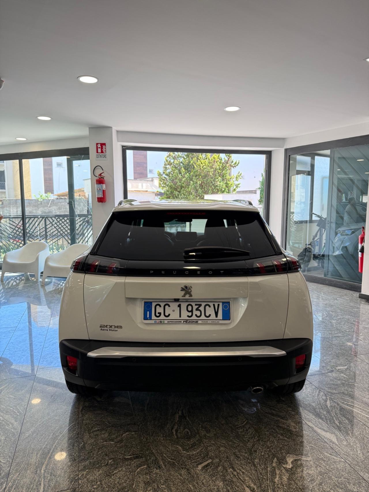 Peugeot 2008 BlueHDi 130 S&S EAT8 Allure Navi Pack