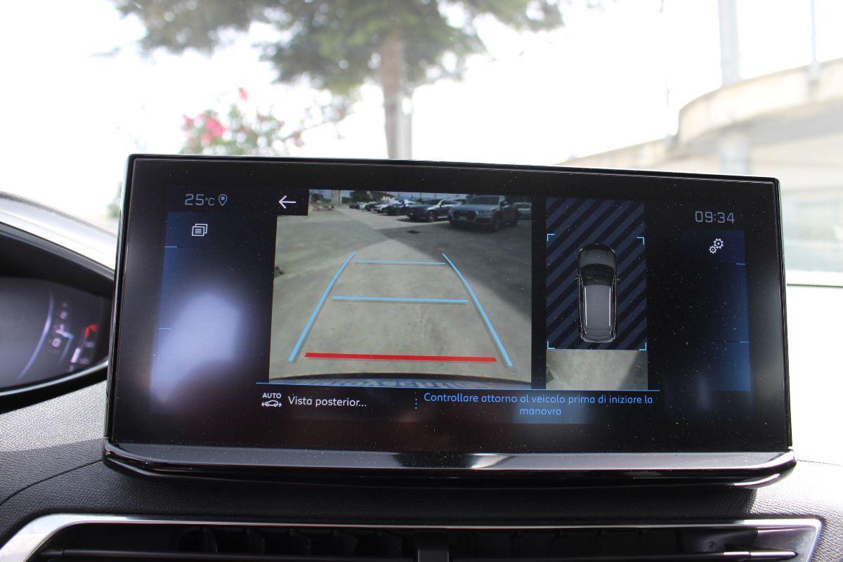 PEUGEOT - 3008 - BlueHDi 130 EAT8 S&S Allure