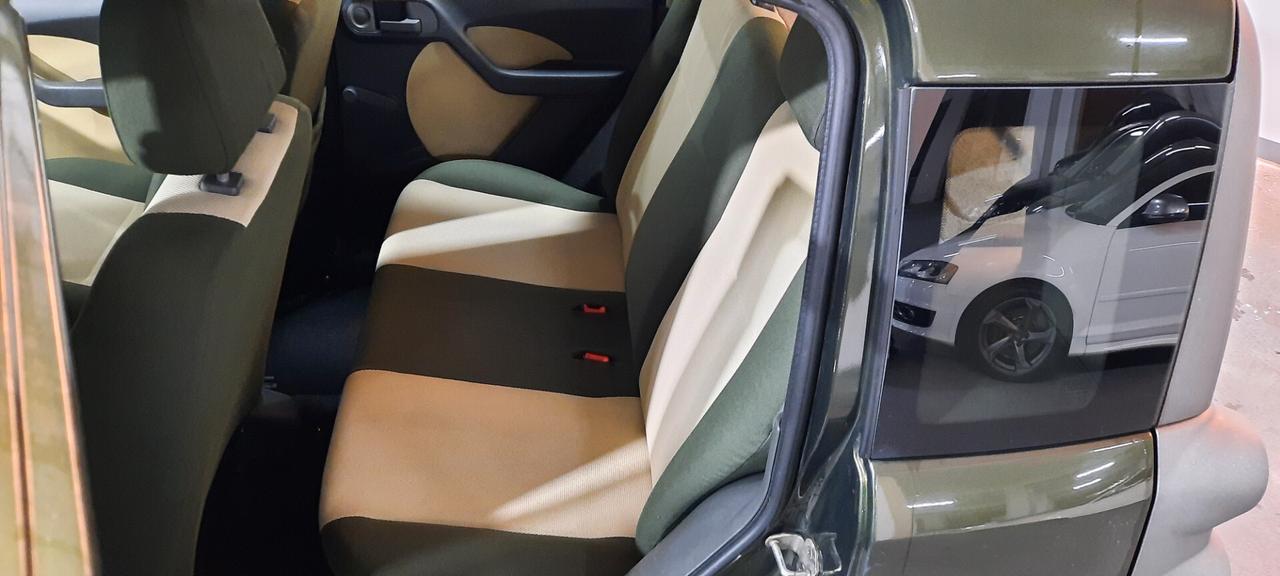 Fiat Panda 1.3 MJT 16V 4x4 Monster