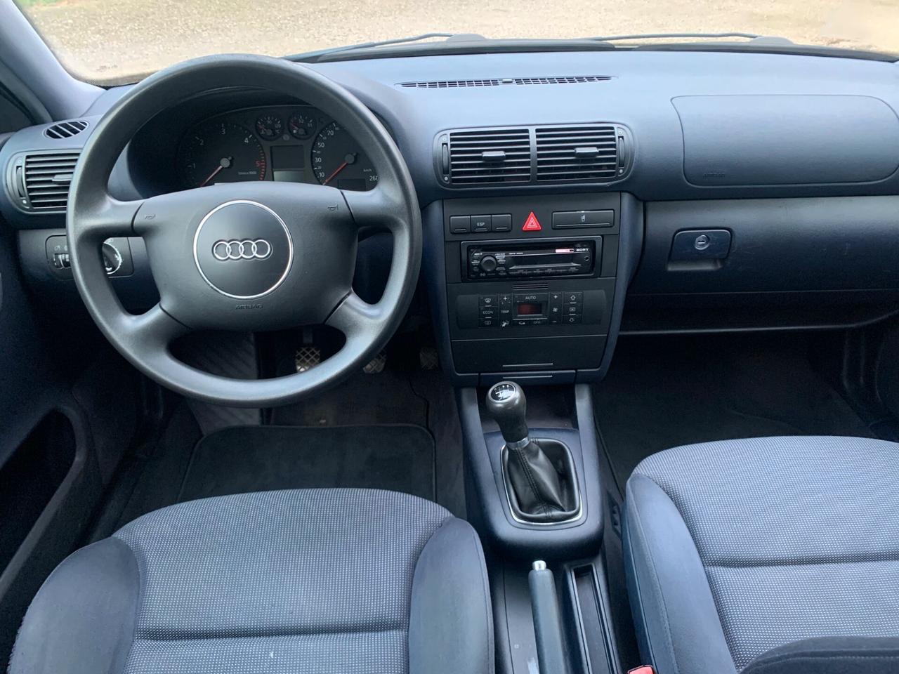 Audi A3 1.9 TDI/101 CV cat 5p. Ambiente