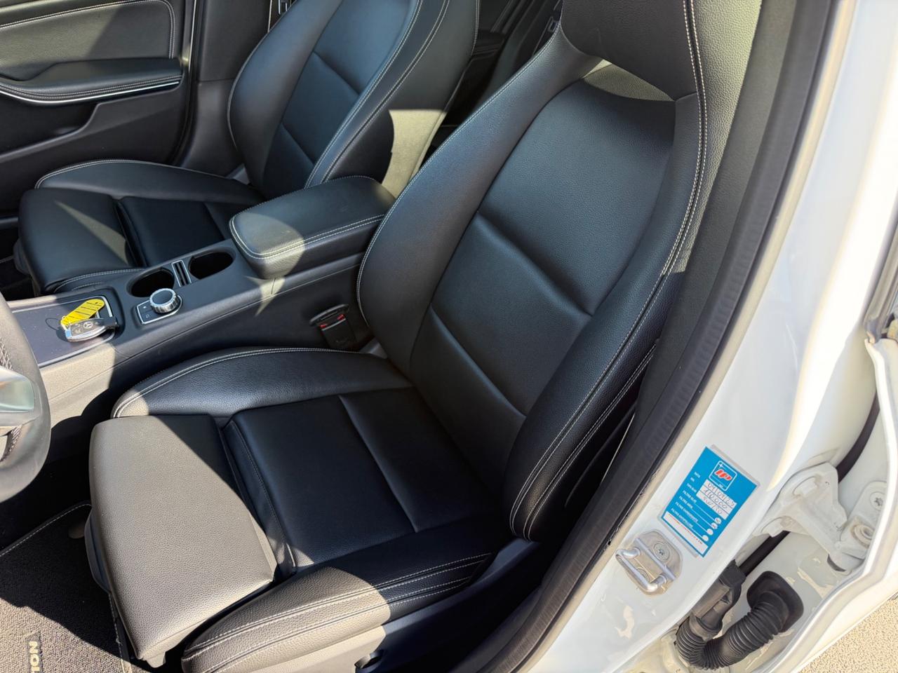 Mercedes-benz GLA 200 d Automatic Premium Night Edition