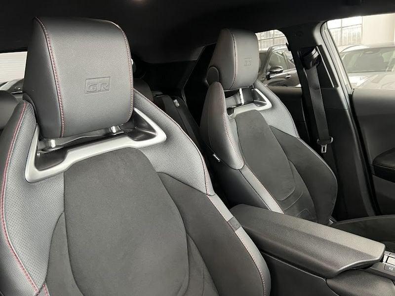 Toyota C-HR 2.0 PHEV E-CVT Lounge Premiere