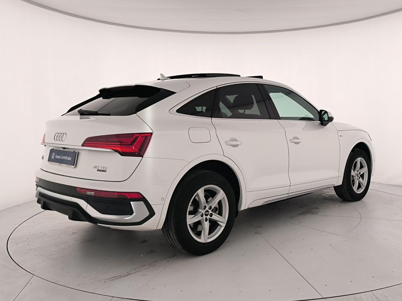 Audi Q5 sportback 40 2.0 tdi mhev 12v s line quattro s-tronic
