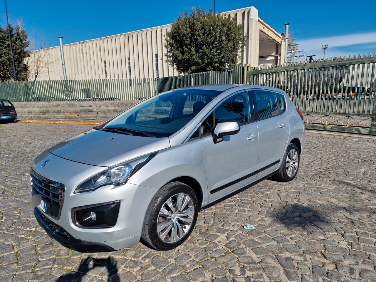Peugeot 3008 1.6 HDi 115CV Active