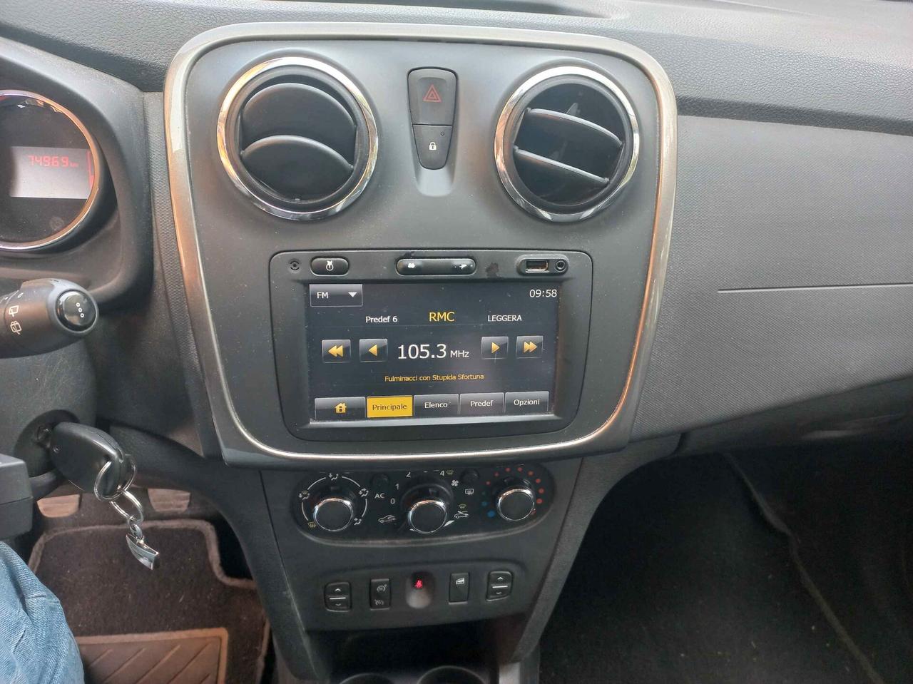 Dacia Sandero 1.5 dCi 8V 75CV Lauréate N1