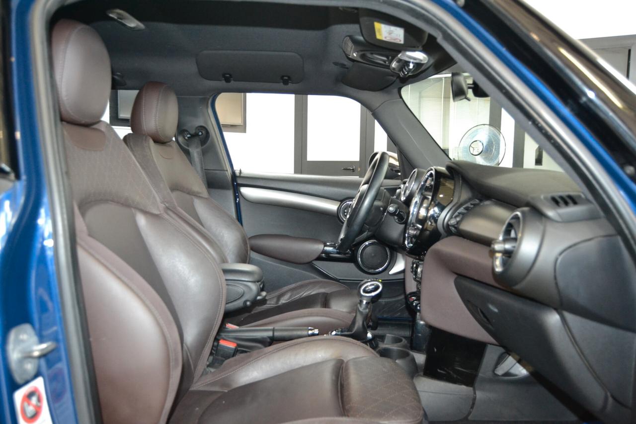Mini Cooper 1.5Diesel HYPE Navi/Pelle/Xenon/C.Auto