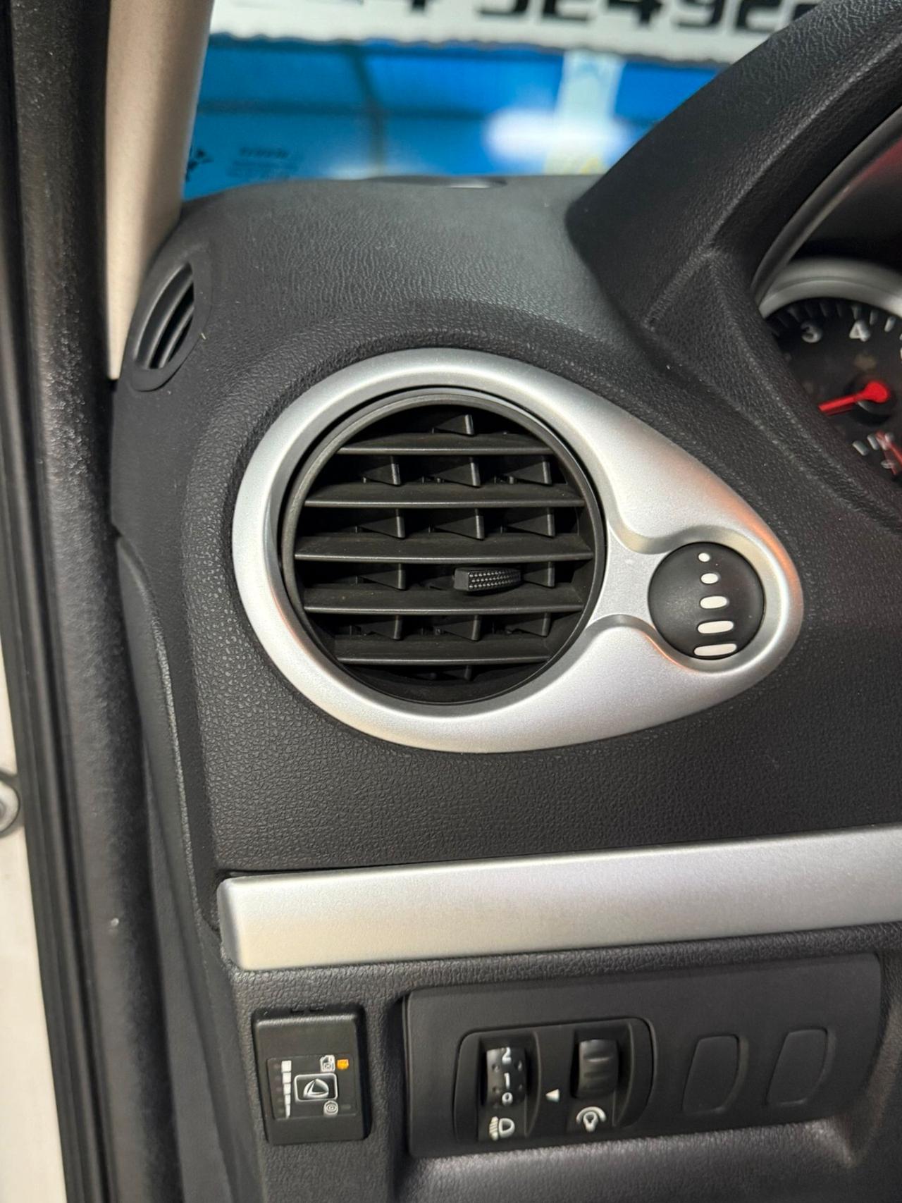 CLIO BENZINA E GPL ! PREZZO BOMBA!!!